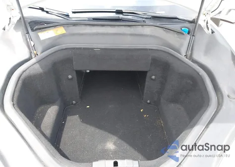 2013 Tesla Model S из США, поврежденный, VIN 5YJSA1CN5DFP20940